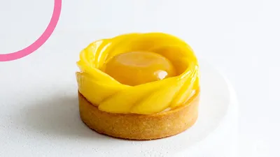 Klassikaline Mango puuviljatartlett